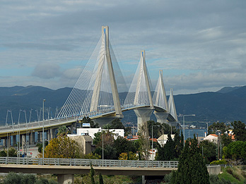 Rio Andirrio Brücke während der Auffahrt