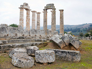 Ruinen des Zeus-Tempel Nemea