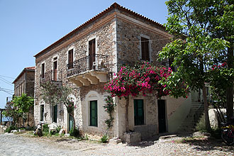 Kardamyli Haus im Ort