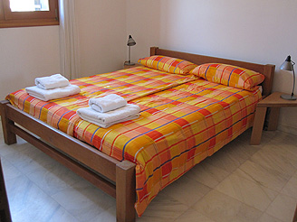 Ferienwohnung Estia III Agios Ilias Schlafzimmer